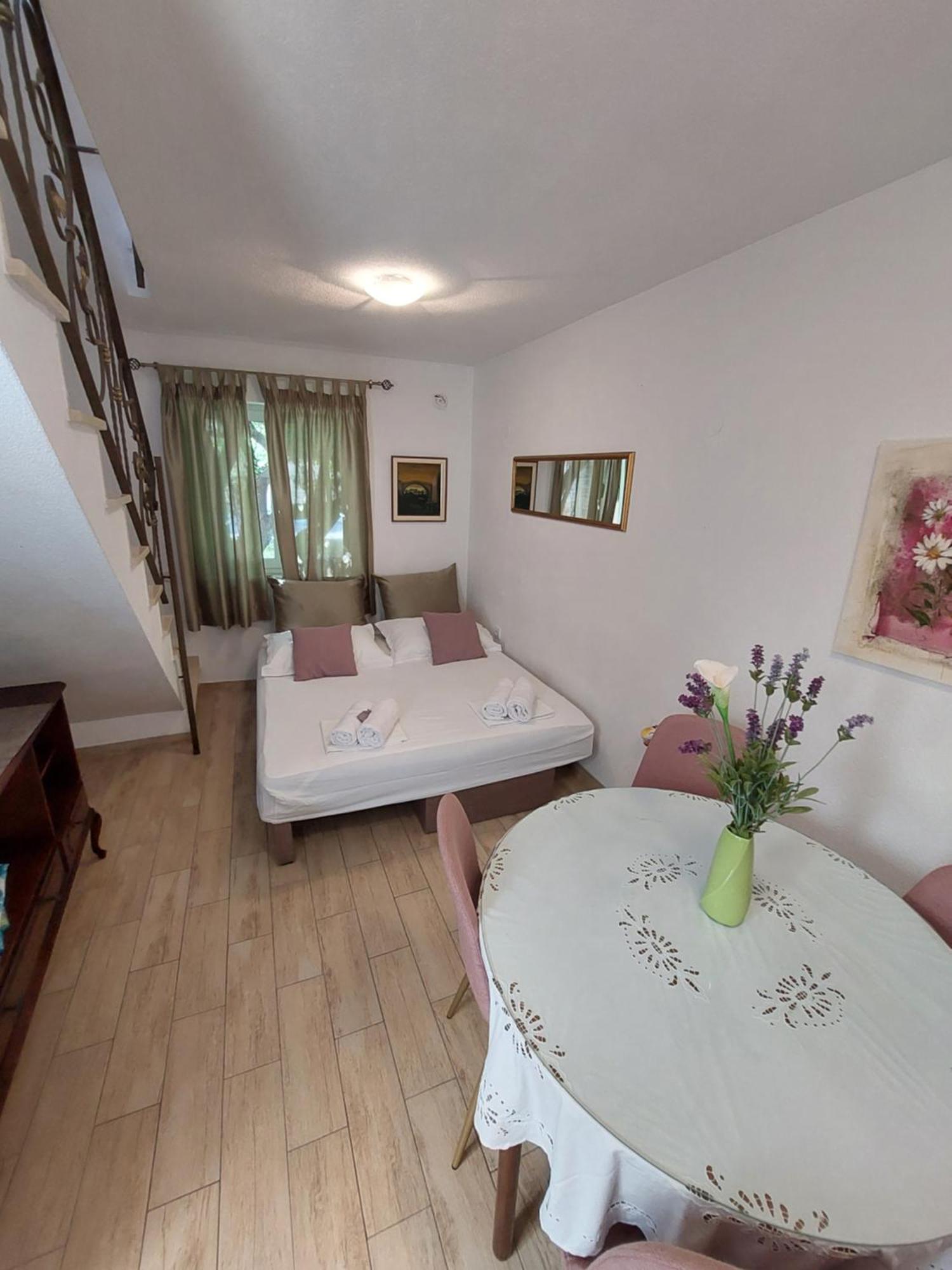 Sea Holiday Houses Drasnice Luaran gambar